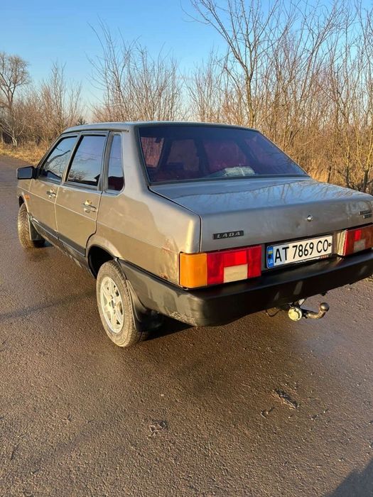 Lada 21099 2002 року