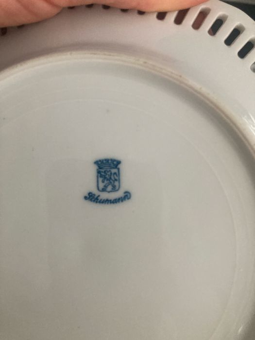 Zestaw trzech talerzyków