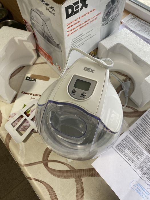 Морожениця DICM-10