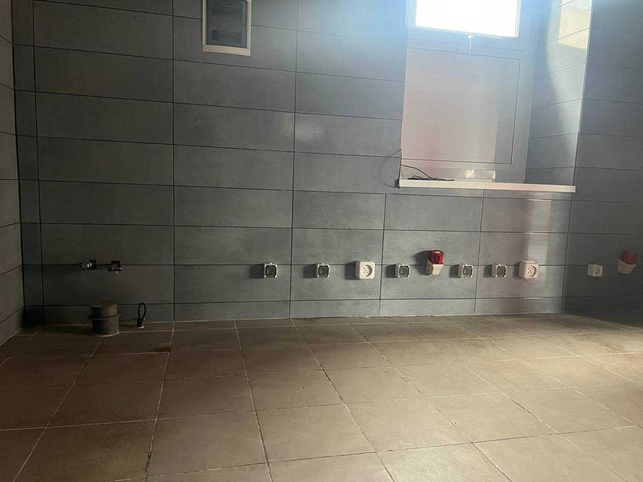 Без комісії. Центр. Фасад. Ремонт. Приміщення 78,9 м