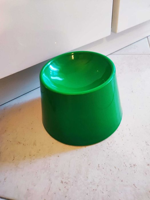 Tijela alta e outras tijelas inox e plástico para gato