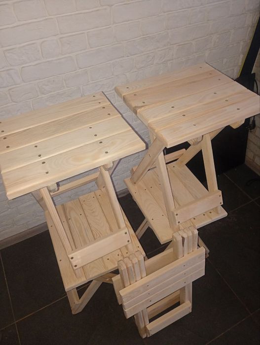 Табуретка розкладна