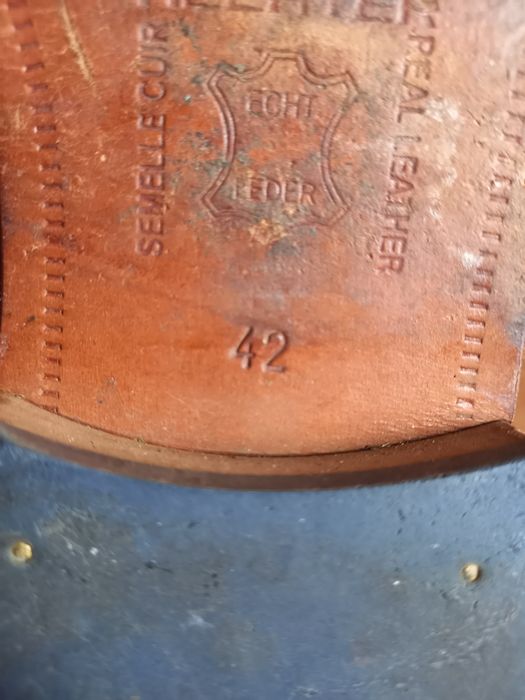 Pantofle skorzane Daniel Hechter 42