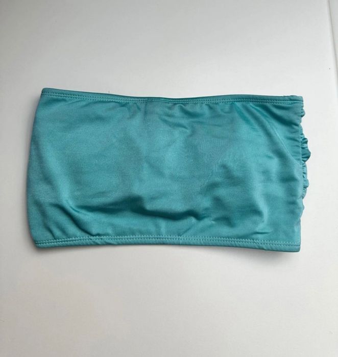 Góra Strój kąpielowy, bikini top Prettylittlething zdobienie, klamra S