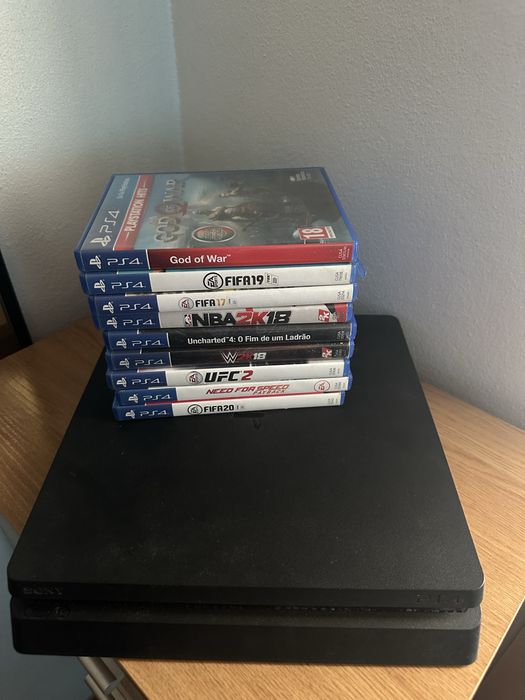 Playstation 4 Slim 1TB + jogos