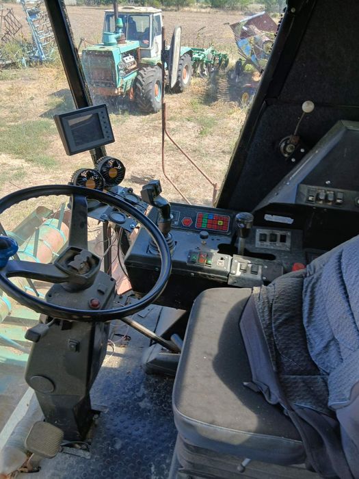 Комбайн Ліда 1300