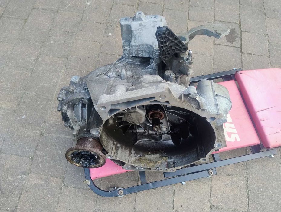 VW Volkswagen GOLF VII Skrzynia Biegów 1.5 TSI Manual OE SEL