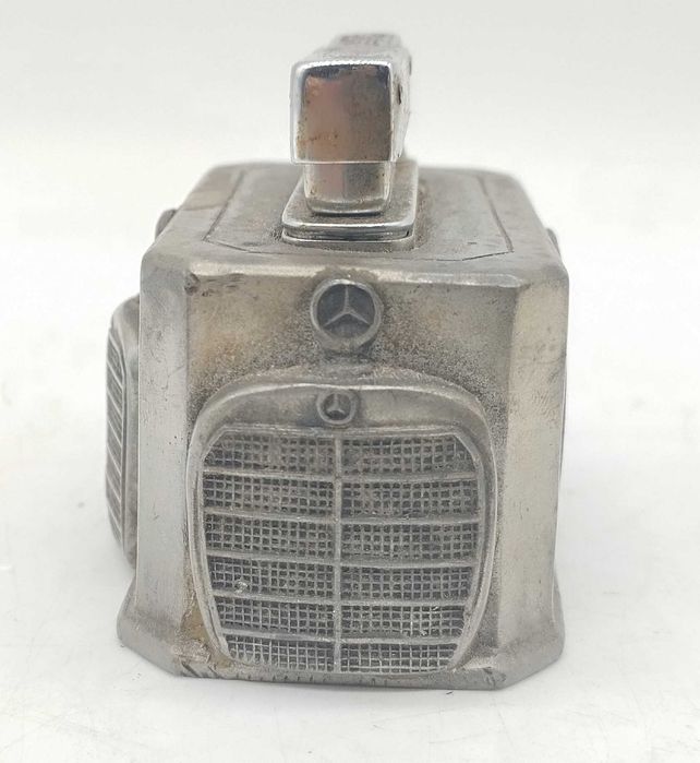 Antigo isqueiro Mercedes