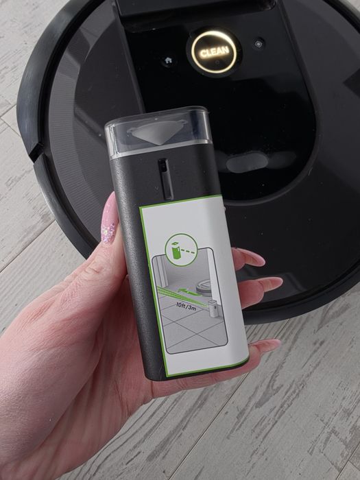 Robot sprzątający IROBOT Roomba i7