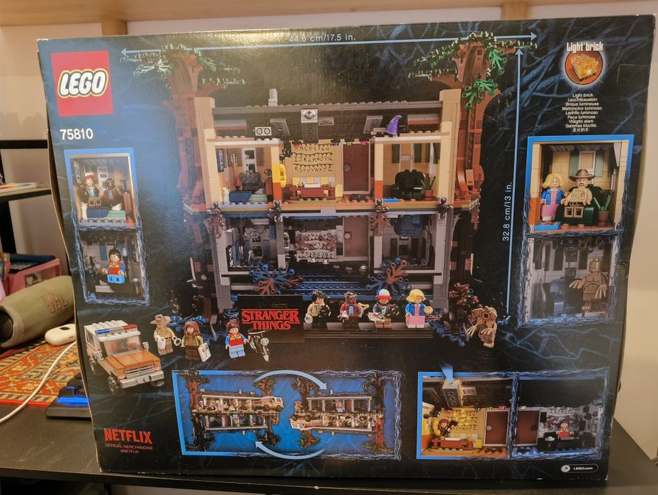 Lego Stranger Things 75810 The Upside Down