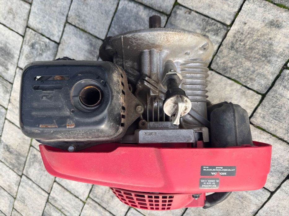 Silnik od kosiarki HONDA