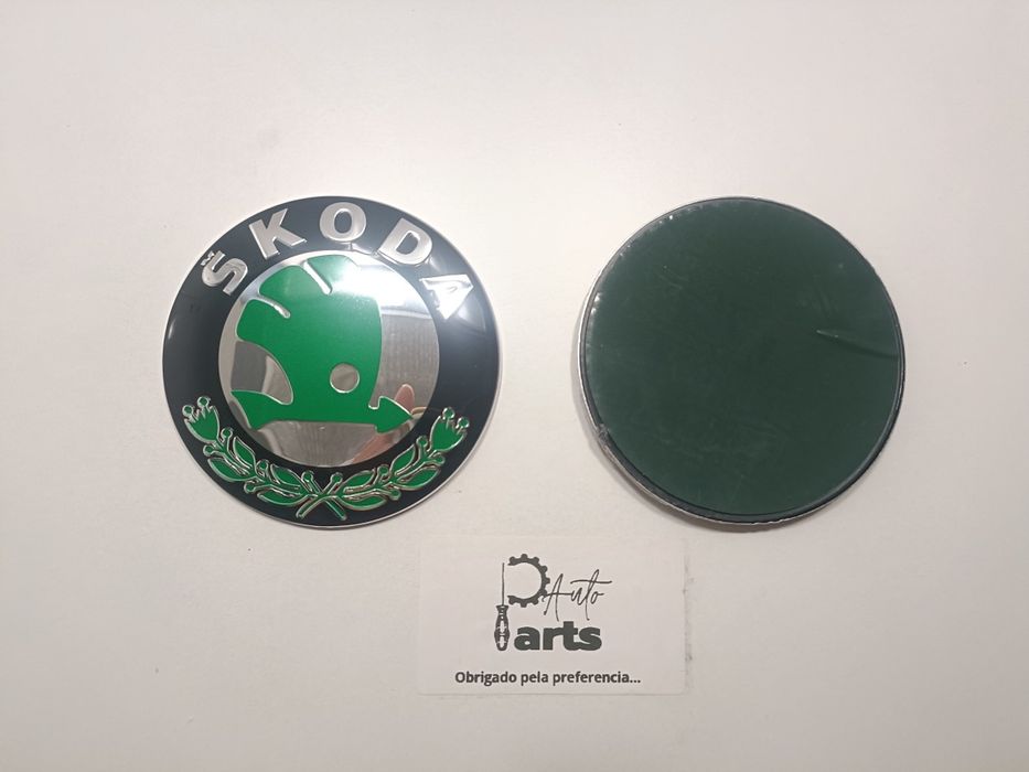 Emblema Símbolo Logotipo Skoda Capô Liso 90mm
