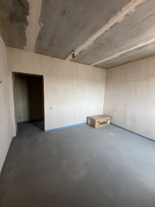 Продам 2-х кімнатну квартиру р-н. Ботанічного саду.