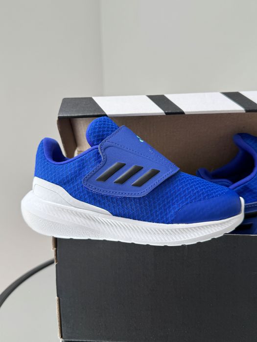 Легчайшие кроссовки на липучках детские Adidas 27р