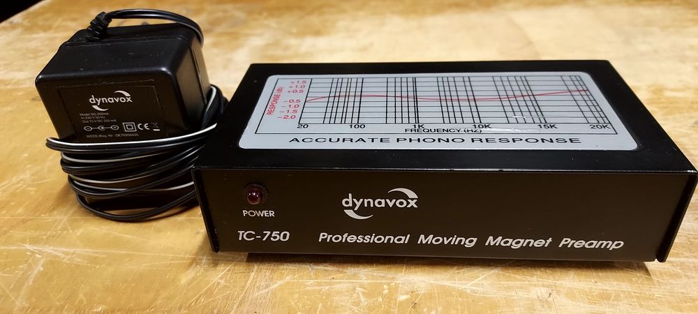 Dynavox TC-750 przedwzmacniacz