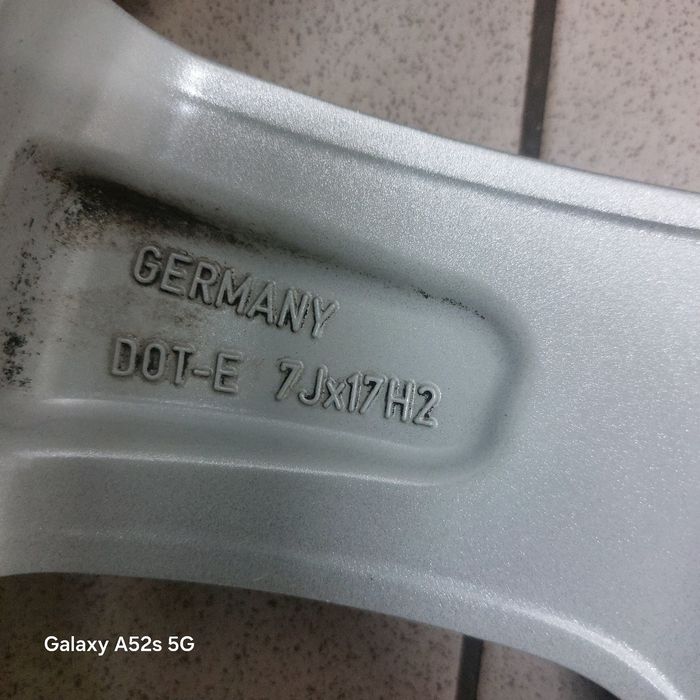 Felgi aluminiowe Volvo V60 S60  7Jx17 et50   31200602