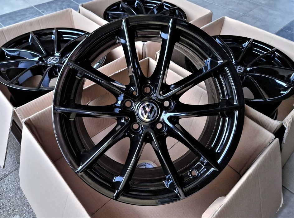 Alufelgi 17 5x112 VW Passat Tiguan Sirocco Arteon Czarne 387#