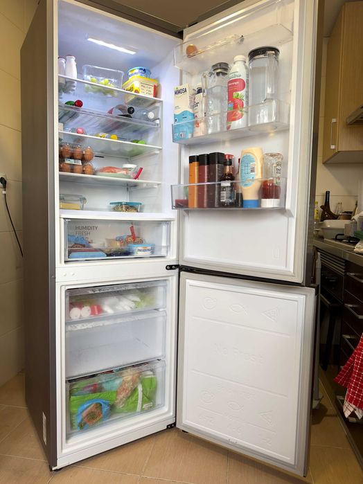 Frigorífico Combinado Samsung RB34T672DSA