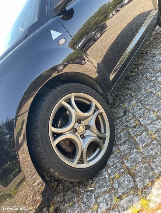 Alfa Romeo MiTo 2011