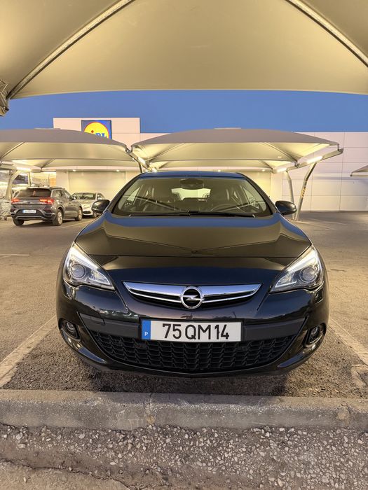 Opel Astra GTC J 1.6 CDTI 136cv | Full Extras | 134.000 km
