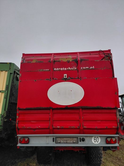 Przyczepa samozbierająca Lely TIGO 100