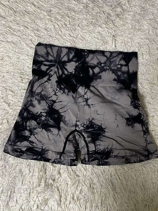 Шорти сірі пуш-ап