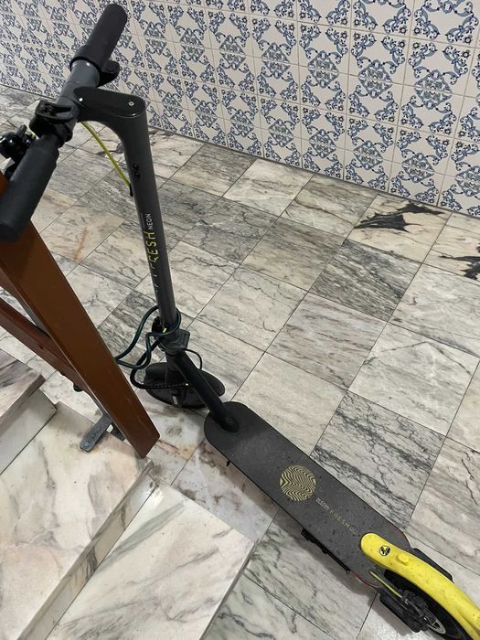 Trotinete Elétrica 25km de Autonomia