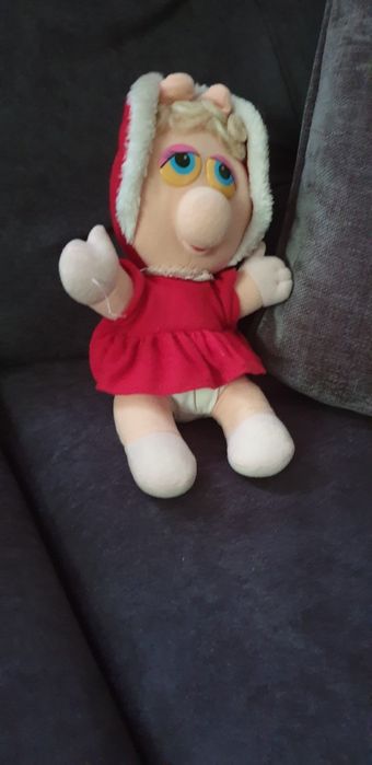 Maskotka Baby Miss Piggy Henson Associates