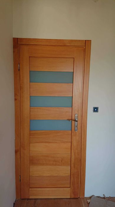 Drzwi wewnętrzne drewniane - drzwi pokojowe - drzwi sosnowe