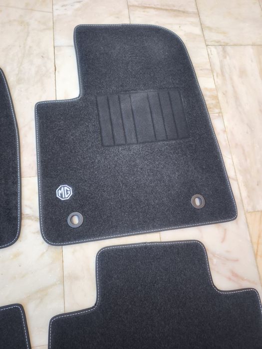 Tapetes para carro MG EHS 1.5 GDI de 2022