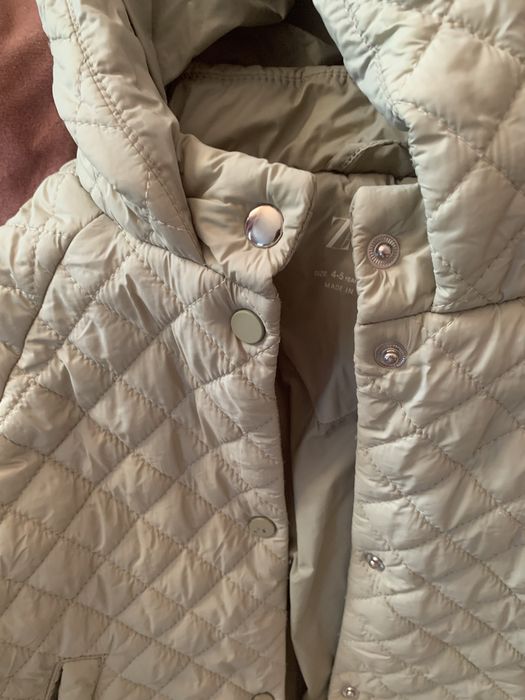 Курточка осінь 3-4 рочки