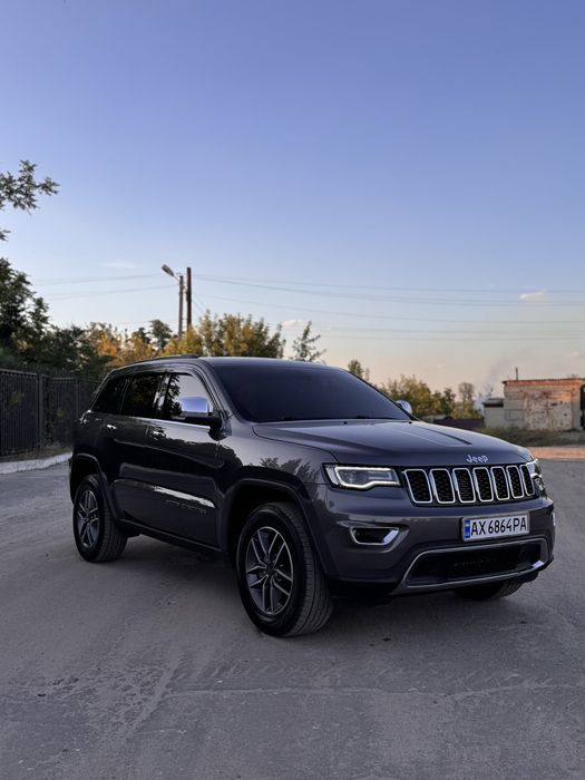 Продам JEEP Grand Cherokee 3.6 2021