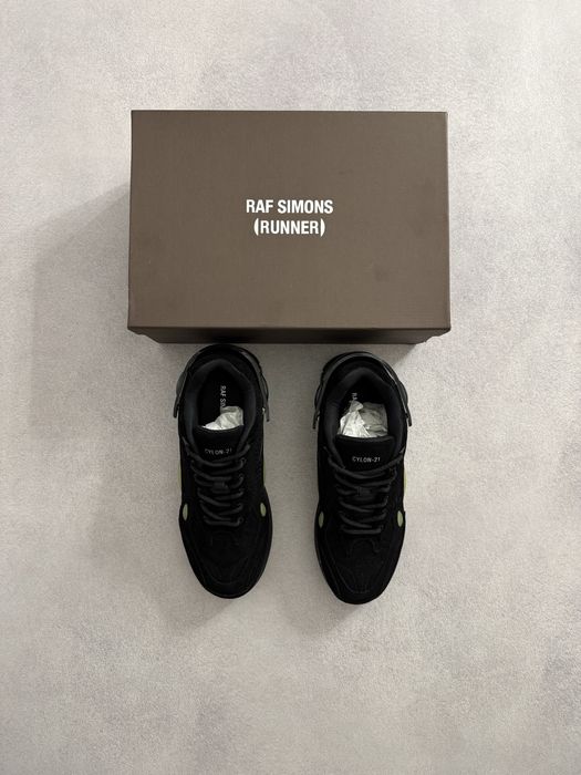 Raf Simons Cylon-21