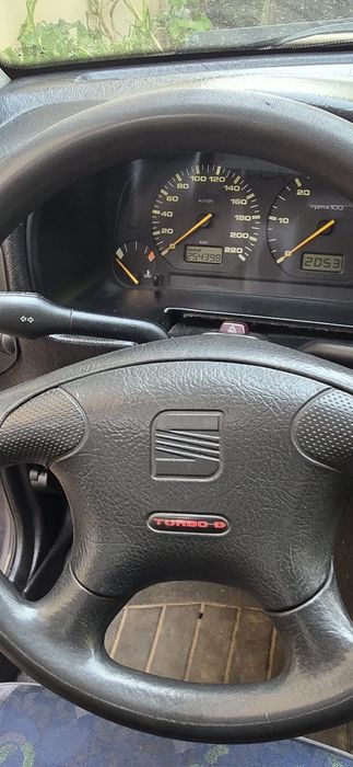 Seat Ibiza 1998 comercial