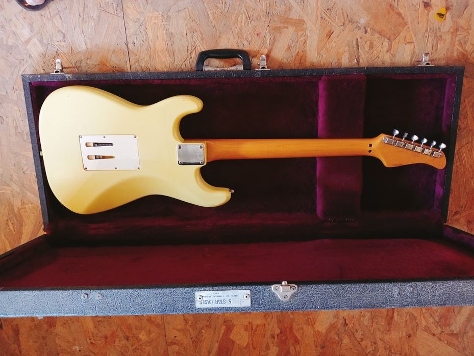 Guitara eléctrica FERNANDES