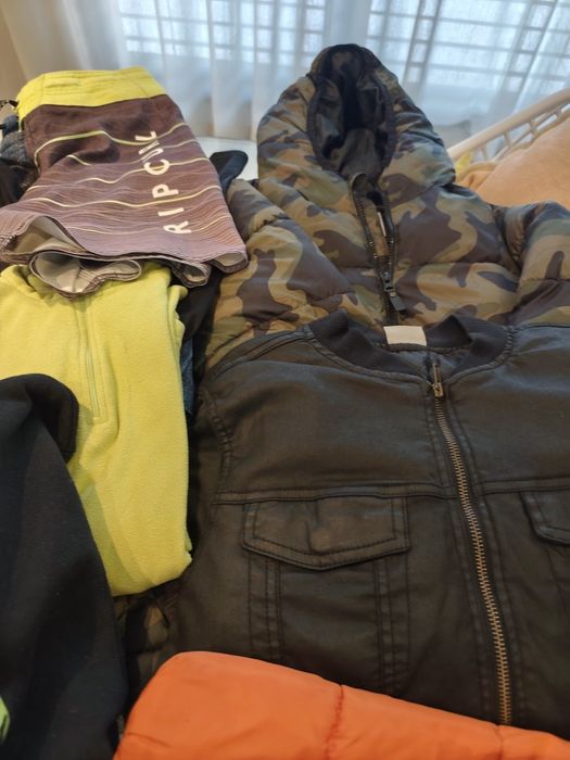 Lote de roupa para menino