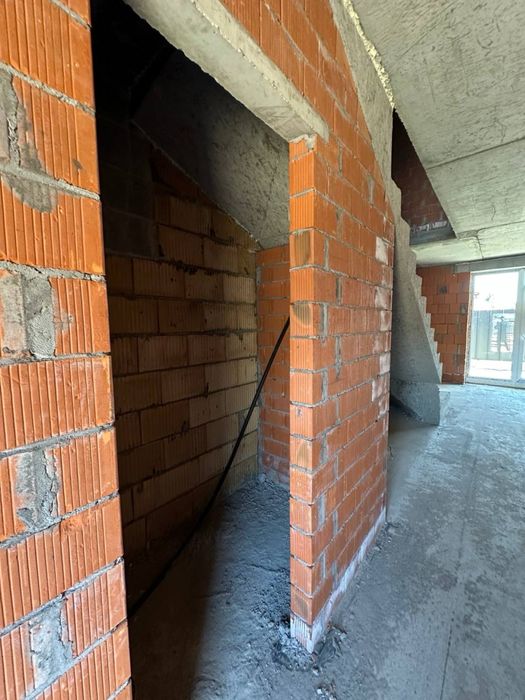 Центр Бучі- Таунхаус з газом та центральними комунікаціями!