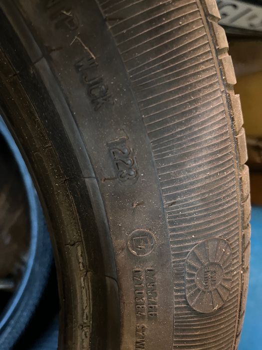 Opony letnie 235/50 r 18