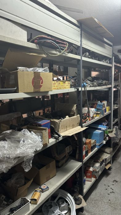 Recheio de Oficina Auto & Moto – Antigo Concessionário - Desocupar