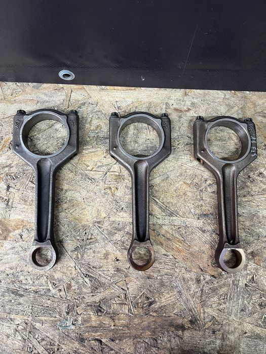 Шатун bmw n20b20 шатуни бмв ф10 ф25 ф30 2.0 бензин