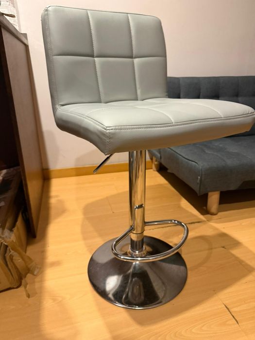 Banqueta de cozinha cromada