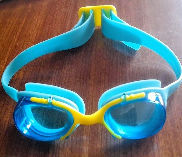 Óculos natação Xbase tamanho Júnior cor azul - Semi-Novos