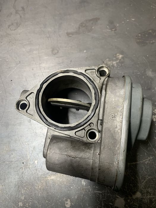 Дросельна заслонка