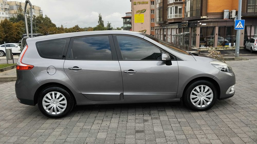 Renault Grand Scenic Business 1.5 dCi 2013