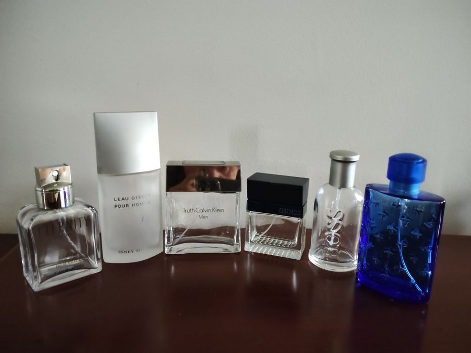 Puste flakony po perfumach