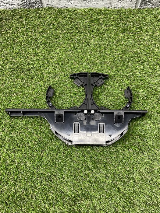 Підстаканники BMW E39 Код:138