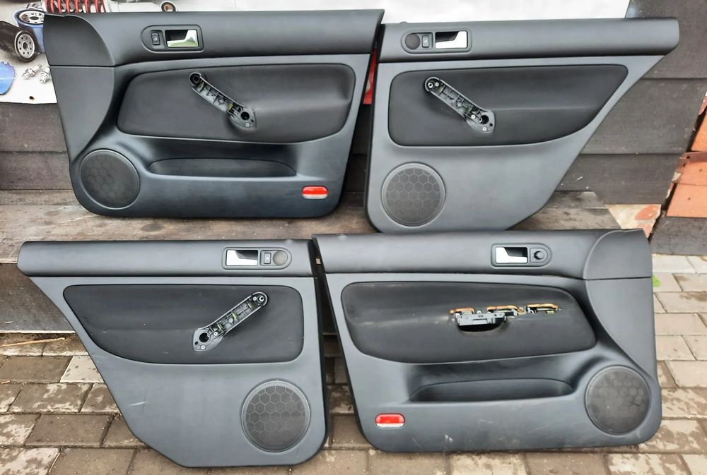 boczki drzwi tył vw bora golf iv kombi