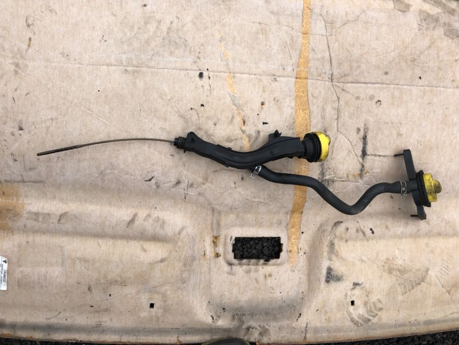 Miarka poziomu oleju bagnet 2.0 Dci M9R Trafic Vivaro części silnik