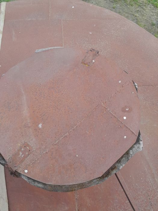 Sprzedam zbiornik betonowy