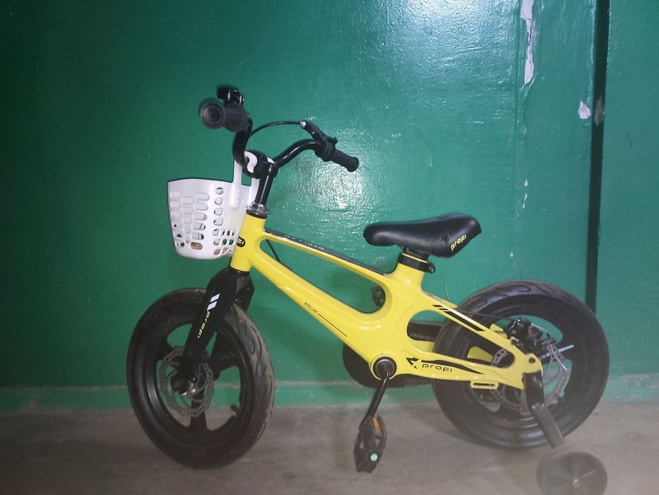 Продам дитячий велесипед r14